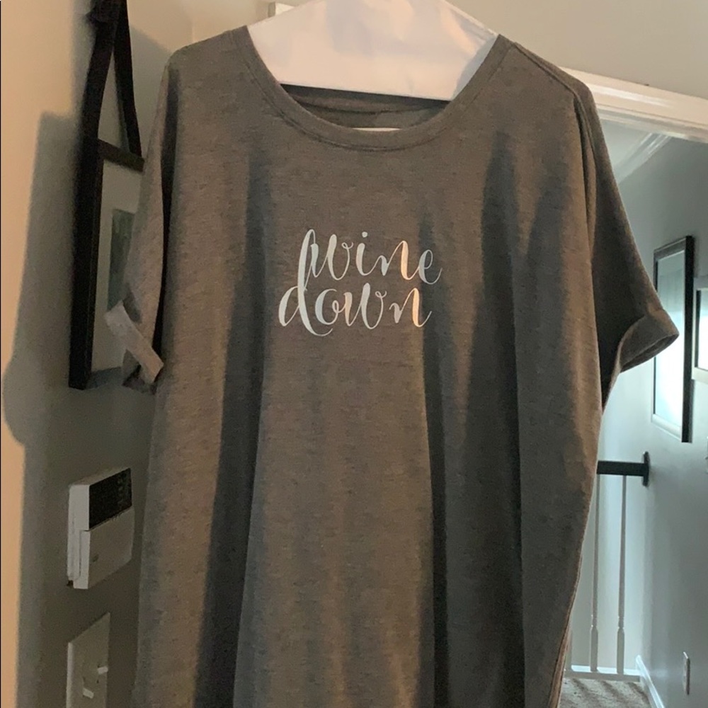 Wine Down grey tee